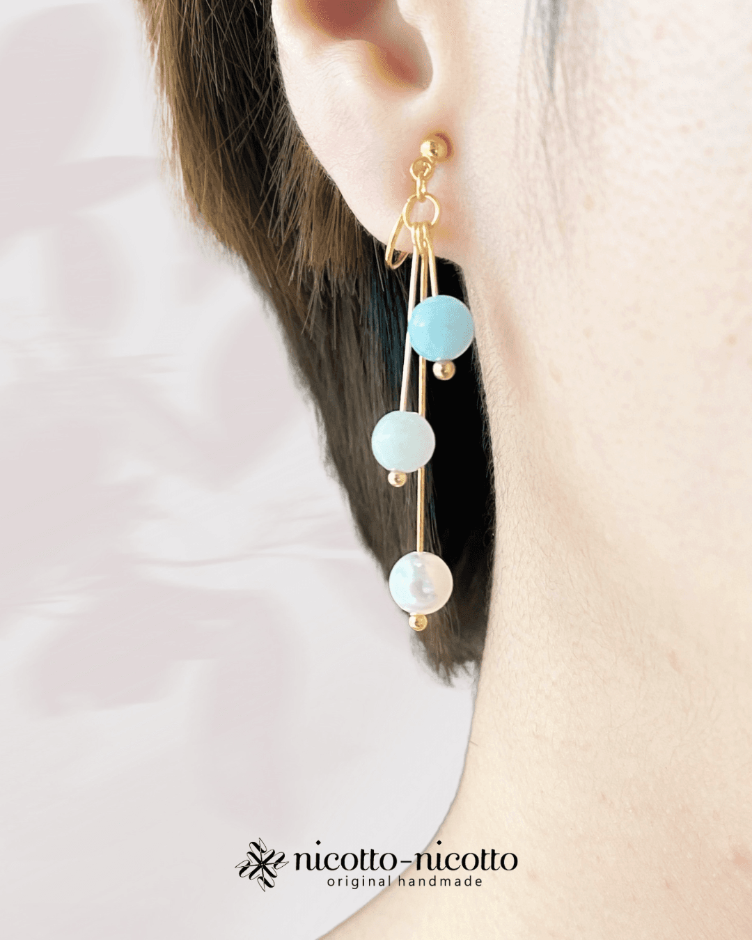 【ピアス・イヤリング変更可】アクアマリン　天然石のランタンー金属アレルギー対応