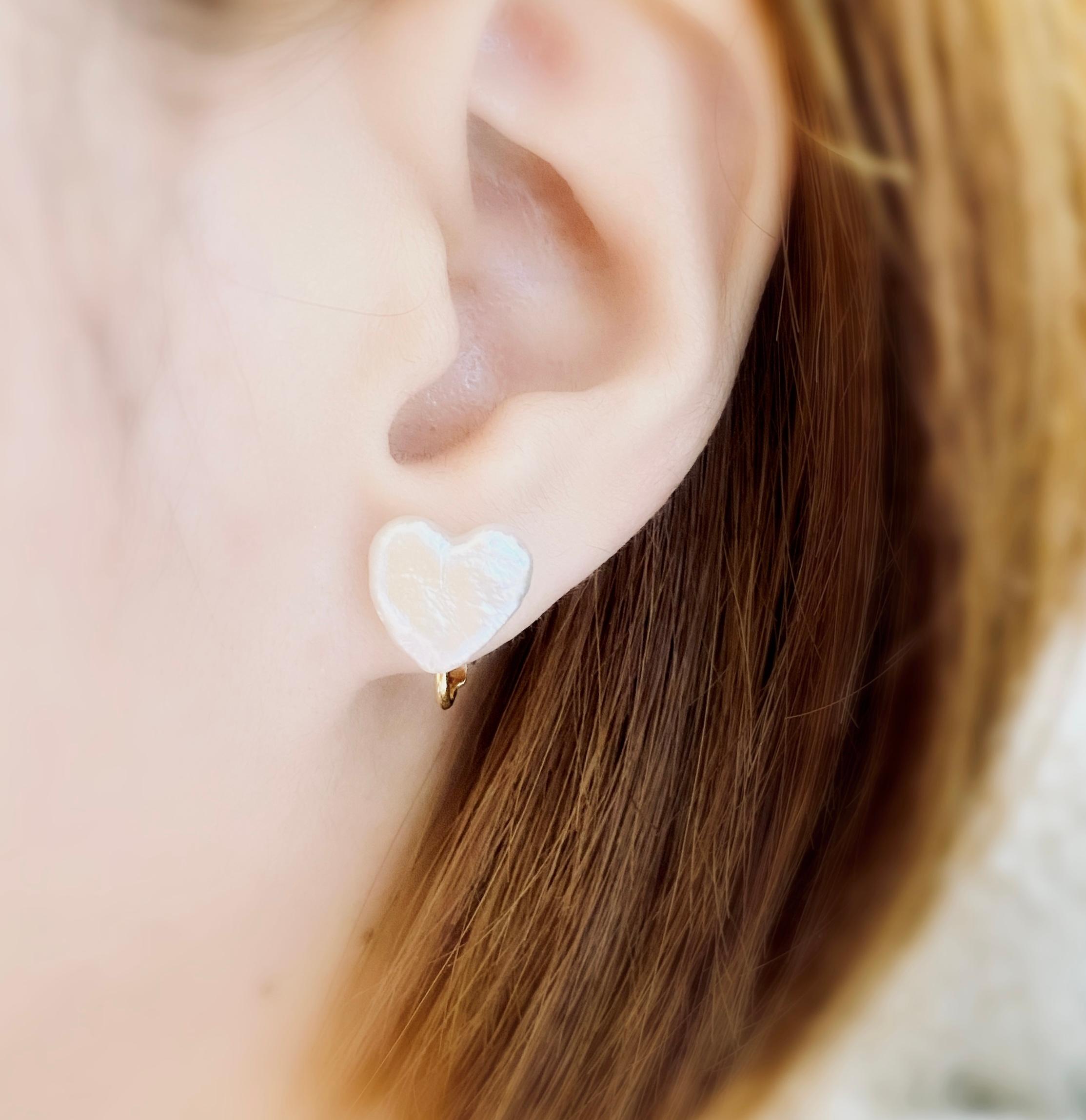 ハート型淡水パールのイヤリング（ピアス可）